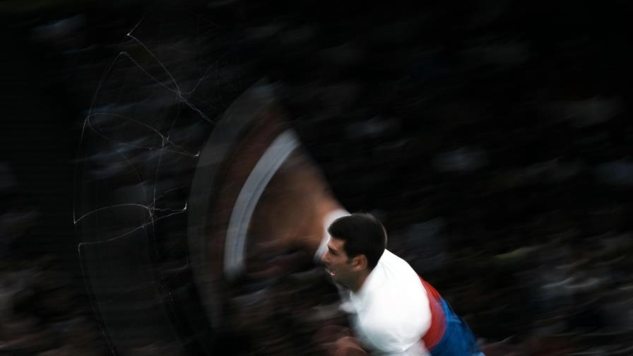 Djokovic vuelve a la actividad del tenis con triunfo en París Djokovic vuelve a la actividad del tenis con triunfo en París