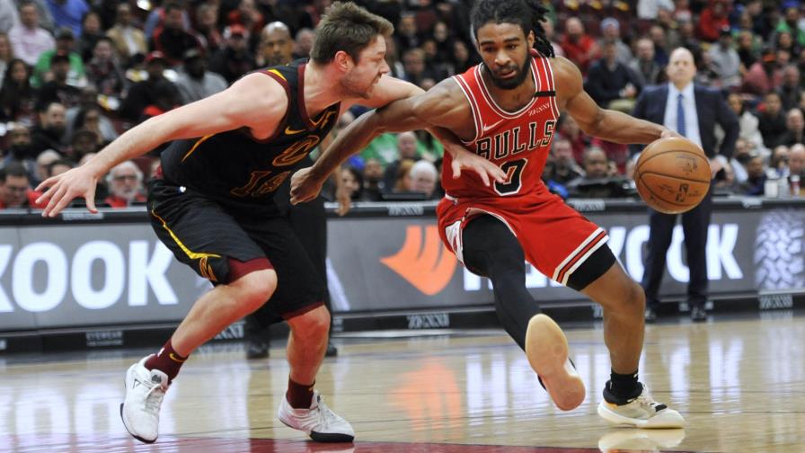 White suma 20 puntos; Bulls se imponen a Cavs White suma 20 puntos; Bulls se imponen a Cavs
