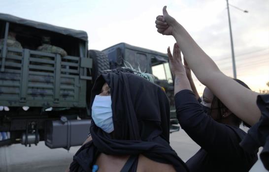 Ecuador: policía aún no tiene control de conflictiva cárcel