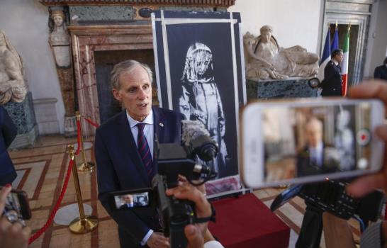 Italia regresa a Francia Banksy robado el Día de la Bastilla