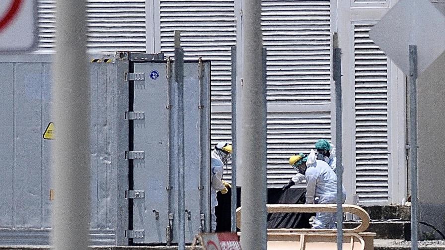 Un cuerpo de salud debilitado se prepara para lo peor de la pandemia en Guayaquil