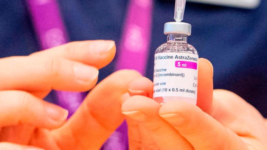 Salud Pública otorga permiso especial para importación de vacuna COVID-19 de AstraZeneca 