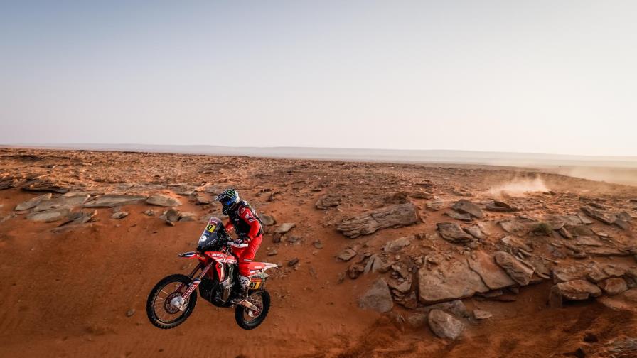 Cornejo se retira y Benavides se coloca líder en el Dakar