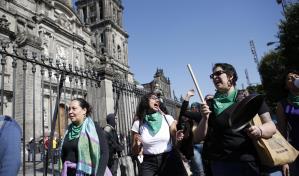 Mujeres exigen despenalización total del aborto en México
