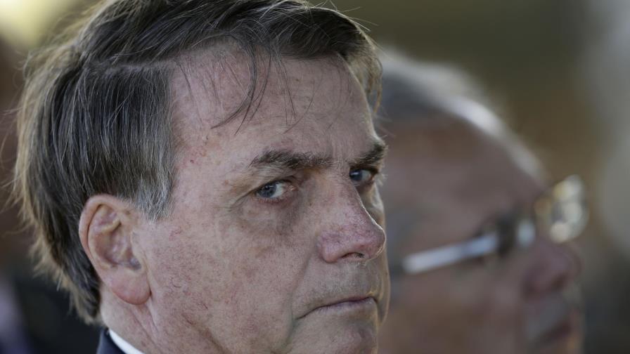 Bolsonaro nombra ministro de justicia y jefe policial