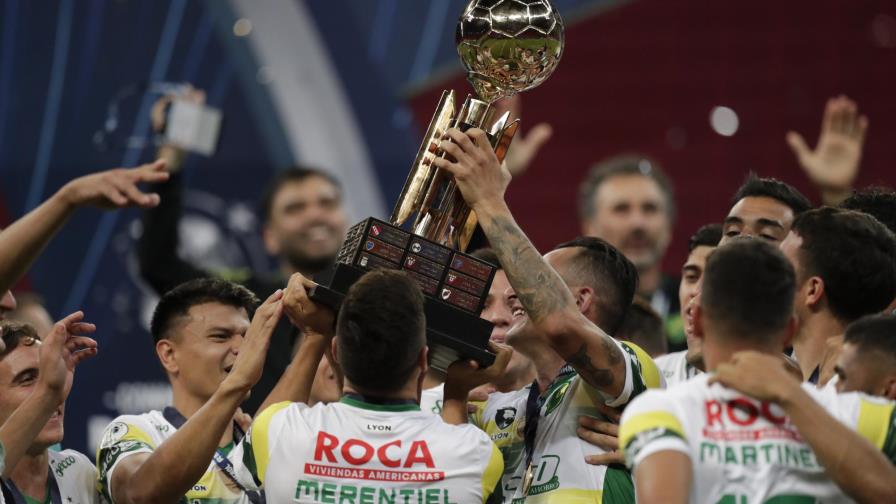 Tras gol agónico, Defensa y Justicia gana Recopa por penales