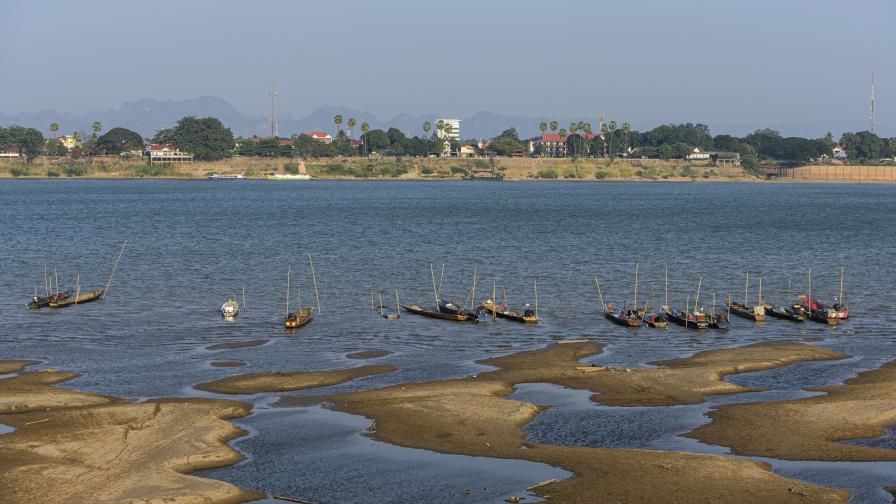 El río Mekong cambia de color, señal de alarma