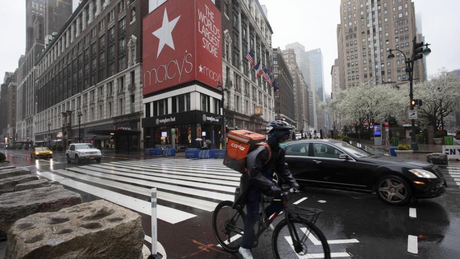 Macy’s suspende a la mayoría de sus empleados Macy’s suspende a la mayoría de sus empleados