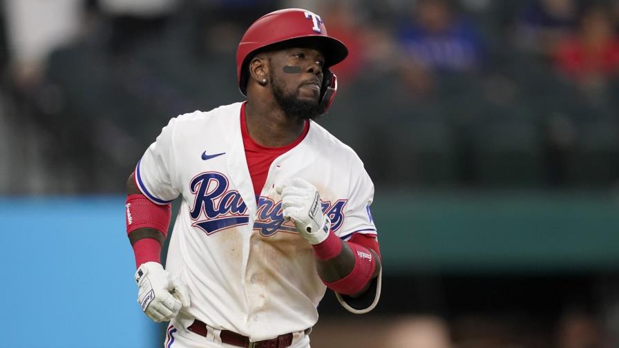 Adolis García logra récord; Rangers superan 7-6 a Angelinos