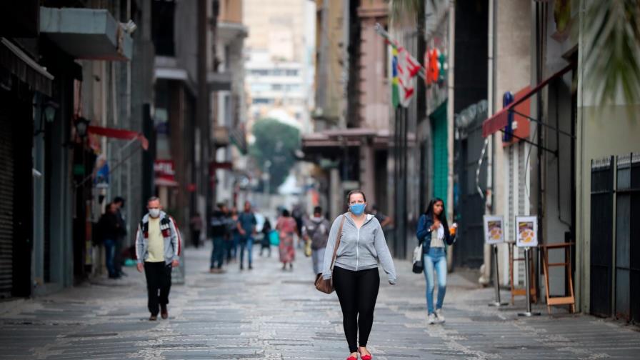 Brasil acelera su desescalada sin controlar el coronavirus Brasil acelera su desescalada sin controlar el coronavirus