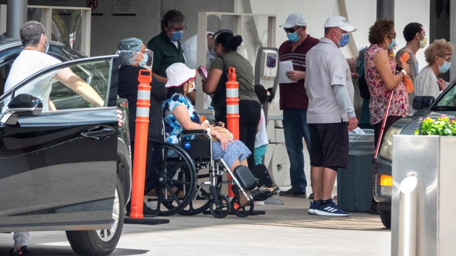 La pandemia golpea fuerte a Estados Unidos y sigue acelerándose en América Latina La pandemia golpea fuerte a Estados Unidos y sigue acelerándose en América Latina