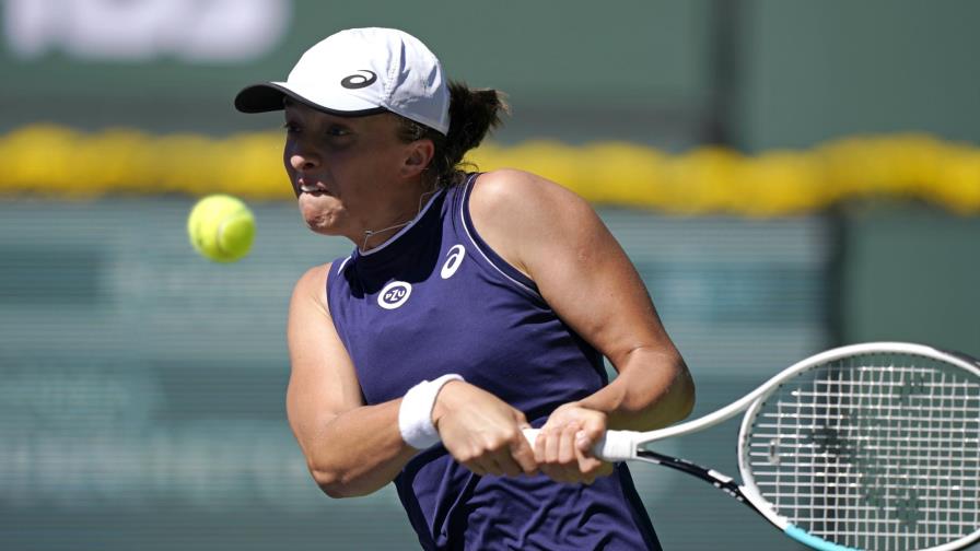 Swiatek avanza fácil a 3ra ronda en Indian Wells