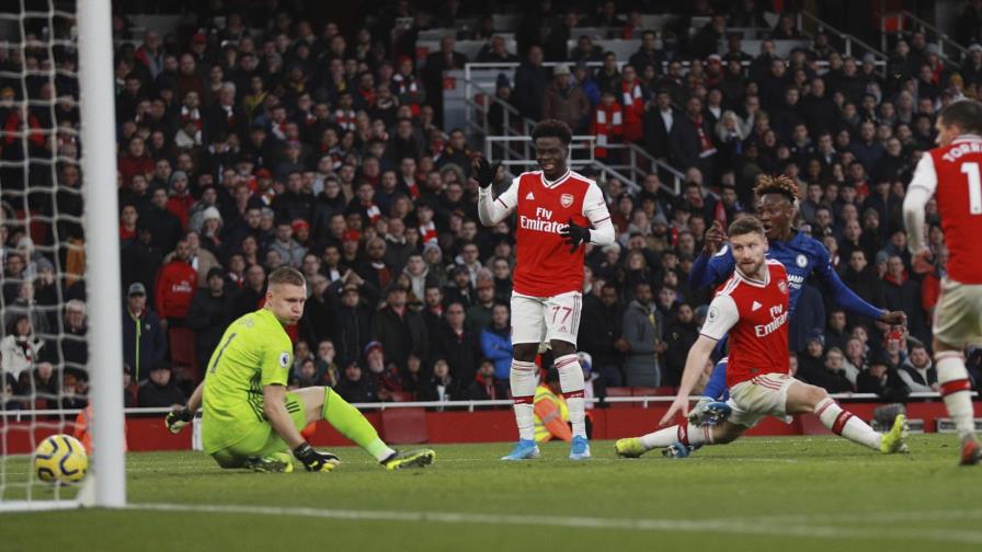 Liverpool vence a Wolverhampton con nueva polémica del VAR