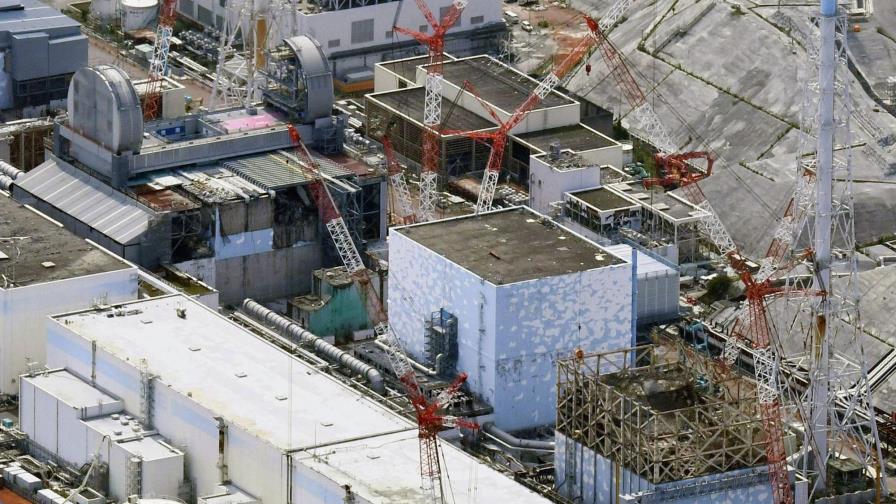 Daños en planta nuclear de Japón complican desmantelamiento