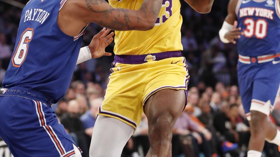 LeBron se acerca a Kobe y Lakers vencen  Knicks