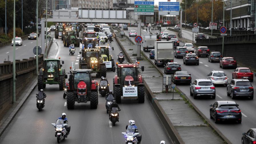 Campesinos franceses protestan por ingresos, competencia Campesinos franceses protestan por ingresos, competencia