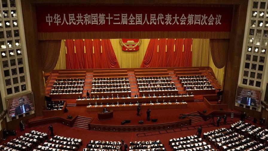 EEUU anuncia sanciones a China antes reunión bilateral
