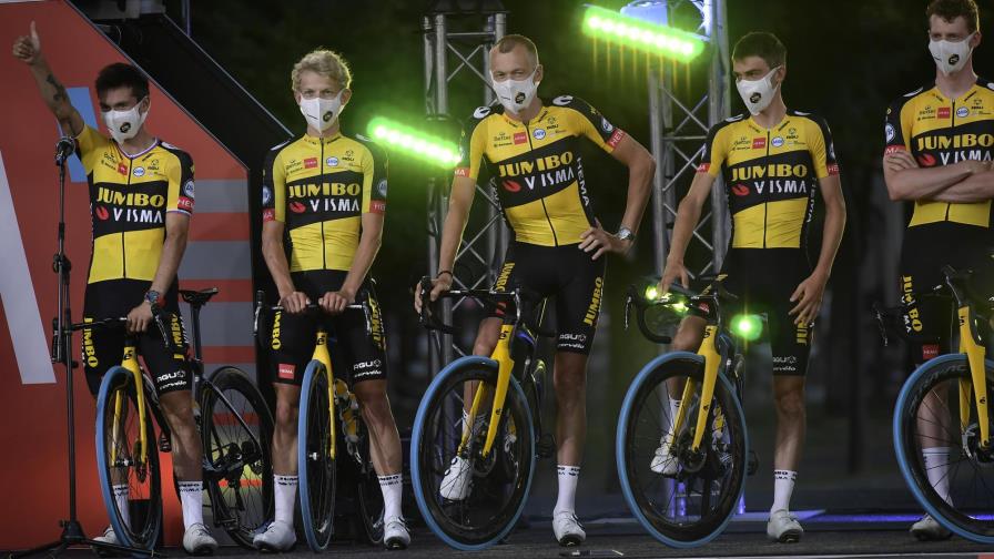 Roglic inicia ganando la primera etapa de la Vuelta a España
