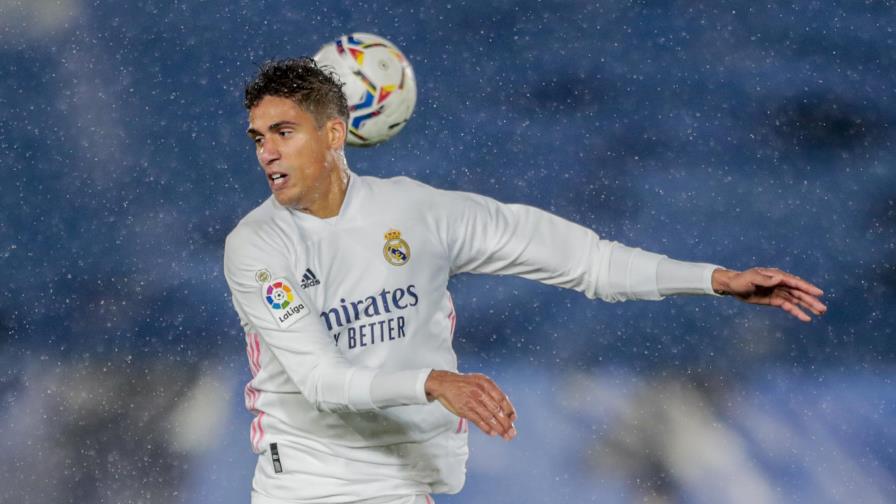 Man United anuncia acuerdo para adquirir al zaguero Varane Man United anuncia acuerdo para adquirir al zaguero Varane