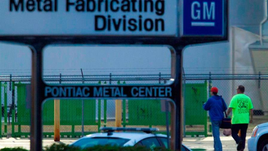 GM retrasa el aumento de la producción por la falta de componentes