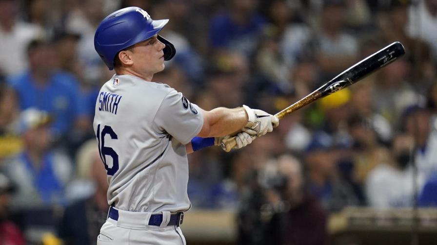 Pollock y Urías lideran a Dodgers ante Padres