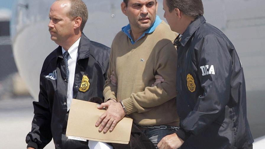 Fuentes: EEUU impide deportación de Mancuso a Italia