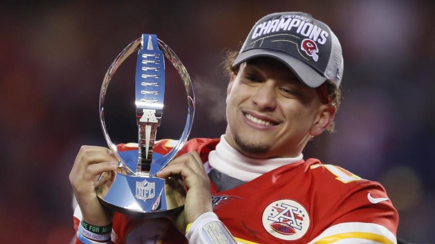 Chiefs y 49ers acertaron con quarterbacks y van a Super Bowl
