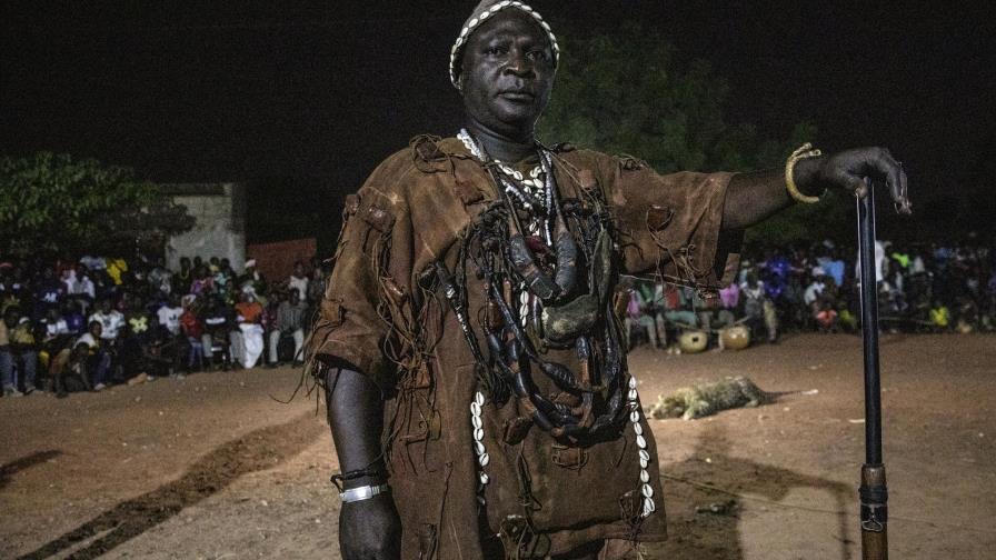 Viejos rituales hacen que se sientan indestructibles