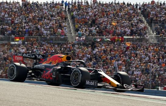 Hamilton y Verstappen le devuelven la emoción a la F1