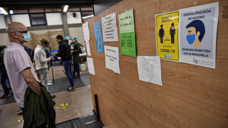 España celebra elecciones regionales durante la pandemia