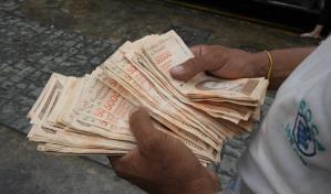Venezuela introduce nueva moneda con seis ceros menos
