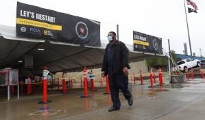 Estados Unidos inicia reapertura de industria automotriz