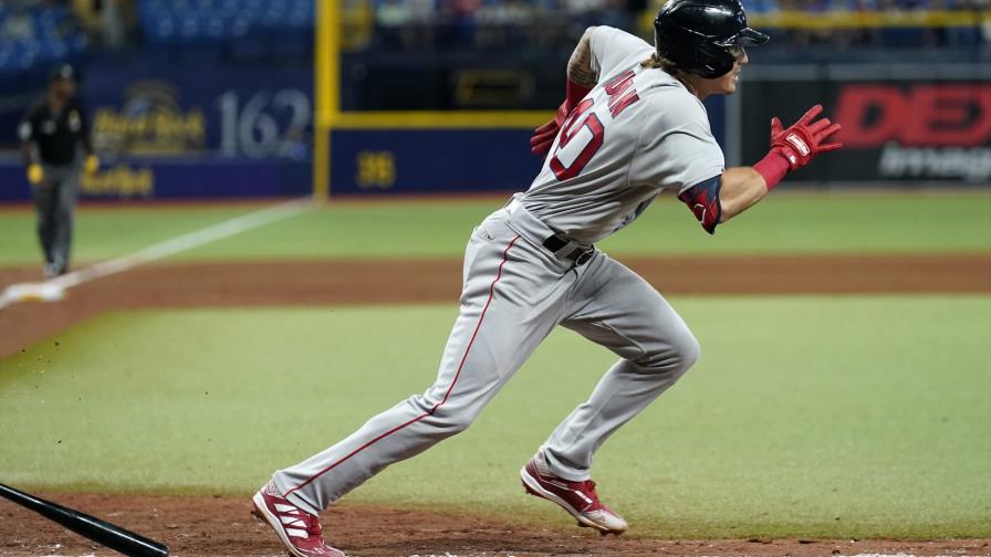 Franco jonronea y extiende a 32 su cadena de juegos llegando a las bases