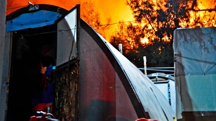 Ayuntamiento de Samos en huelga para que los refugiados salgan de la isla