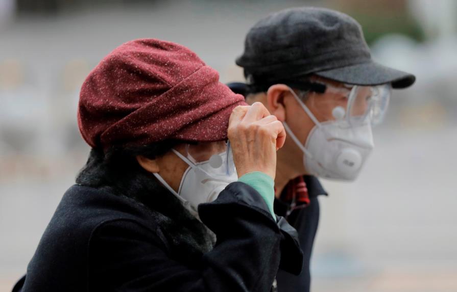 China no registra ningún nuevo caso de contagio local, pero 34 importados
