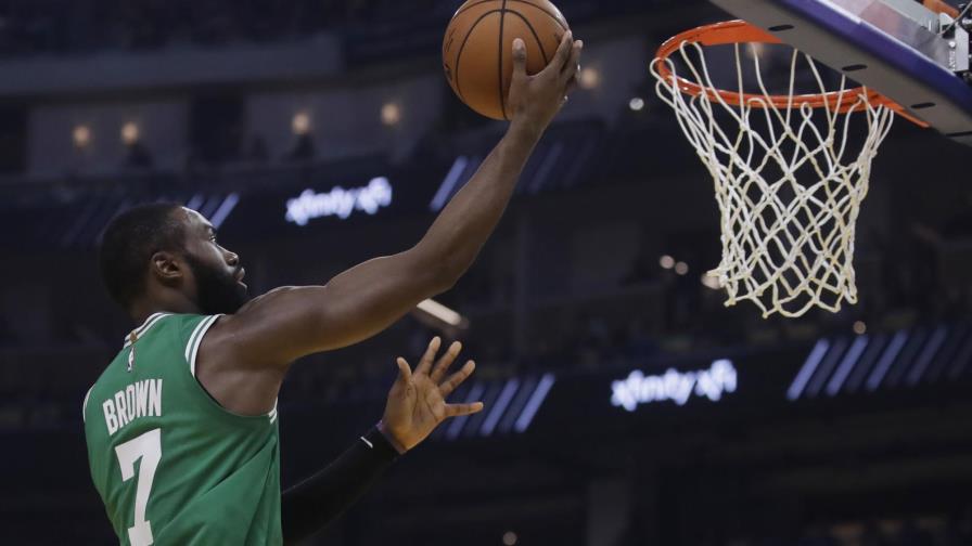 Celtics aguantan la reacción de Warriors, suman 10mo triunfo Celtics aguantan la reacción de Warriors, suman 10mo triunfo