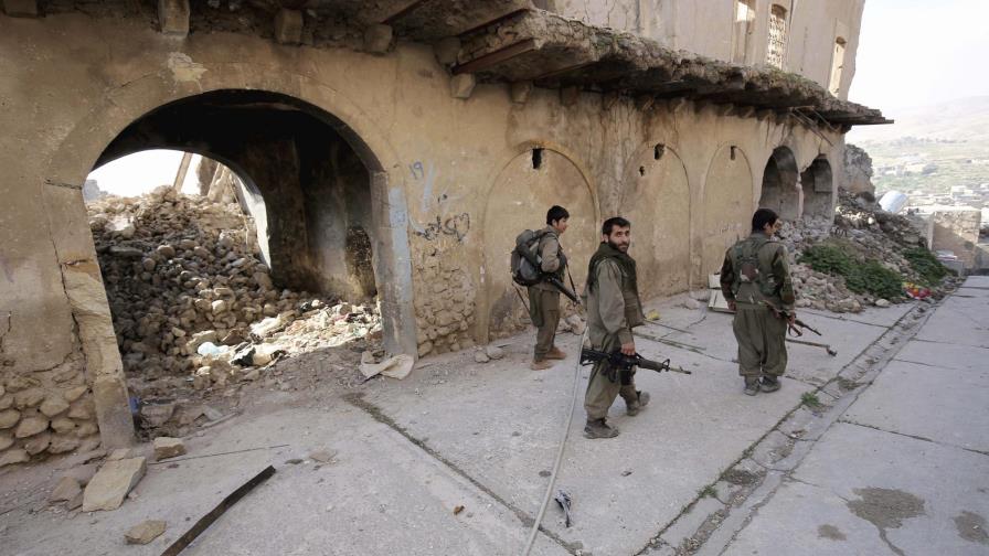 Turquía mueve tropas para atacar a kurdos en norte de Irak Turquía mueve tropas para atacar a kurdos en norte de Irak