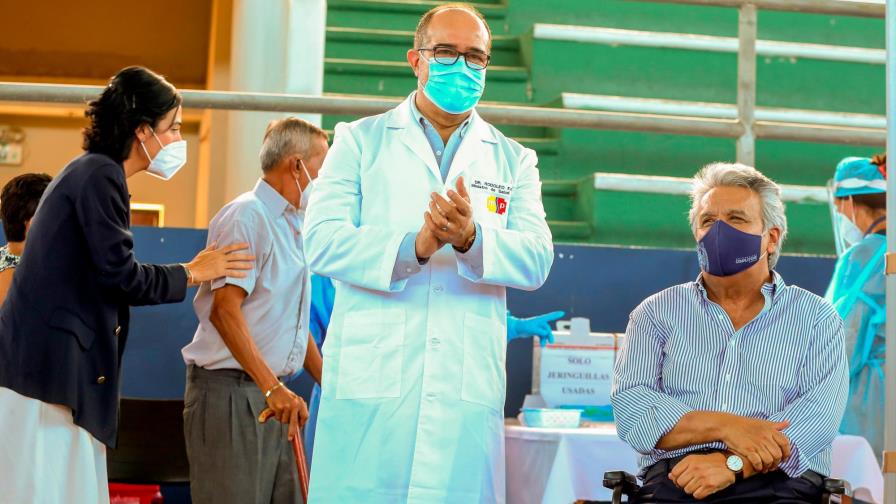 Renuncia el cuarto ministro de Salud de Ecuador, tercero desde la pandemia