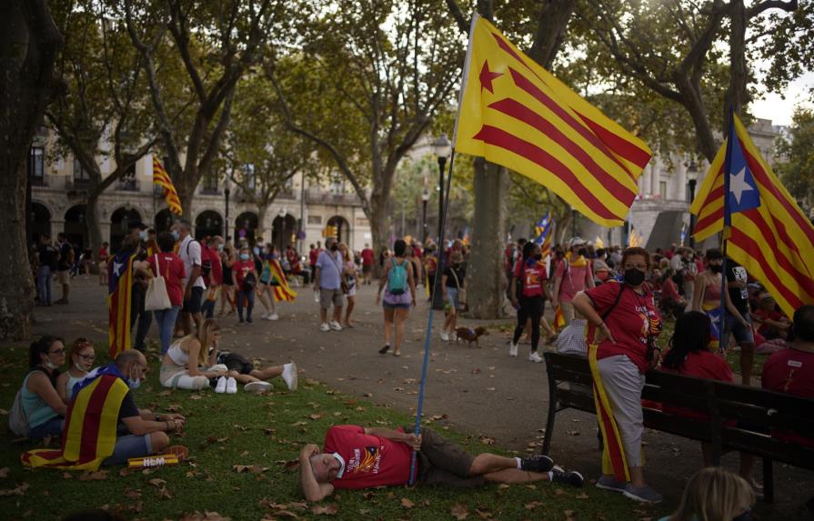 Diálogo con España ahonda división entre partidos catalanes