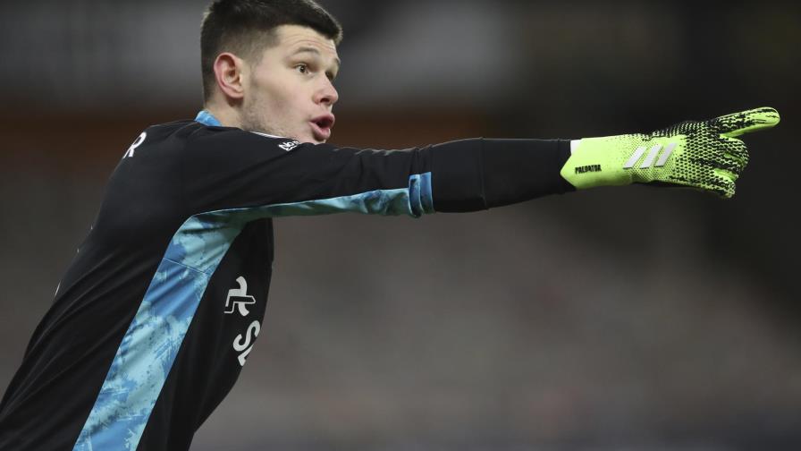 Con autogol, Wolverhampton se impone a Leeds