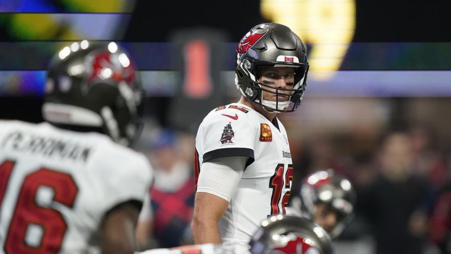 Brady lanza para 368 yardas, Bucs vencen 30-17 a Falcons Brady lanza para 368 yardas, Bucs vencen 30-17 a Falcons