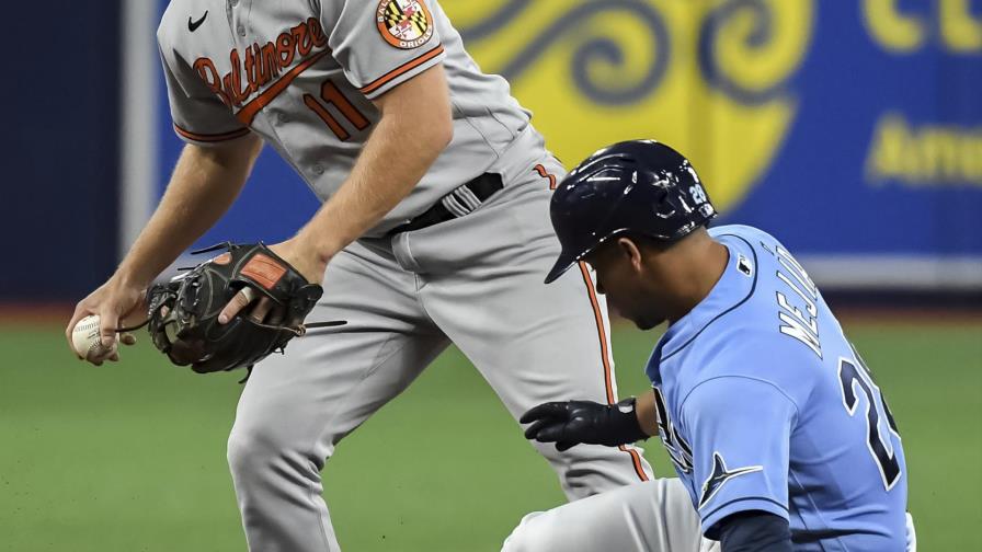 Watkins y Orioles se imponen 6-1 a Rays