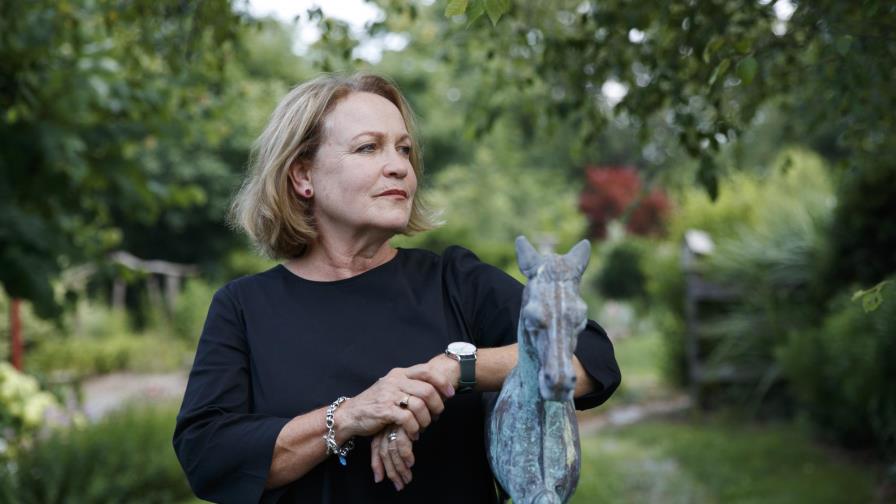 Acusadoras refutan recientes declaraciones de Domingo Acusadoras refutan recientes declaraciones de Domingo