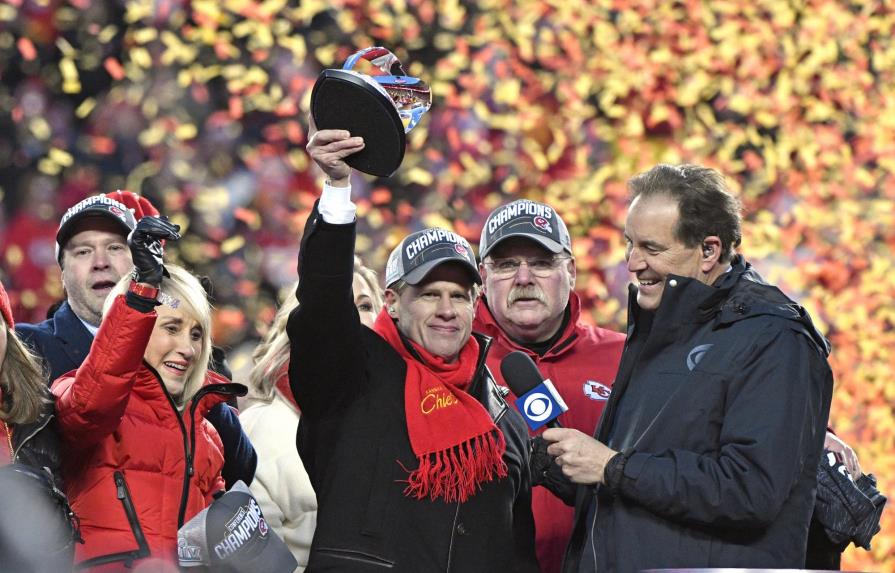 La familia Hunt verá al fin a los Chiefs en el Super Bowl