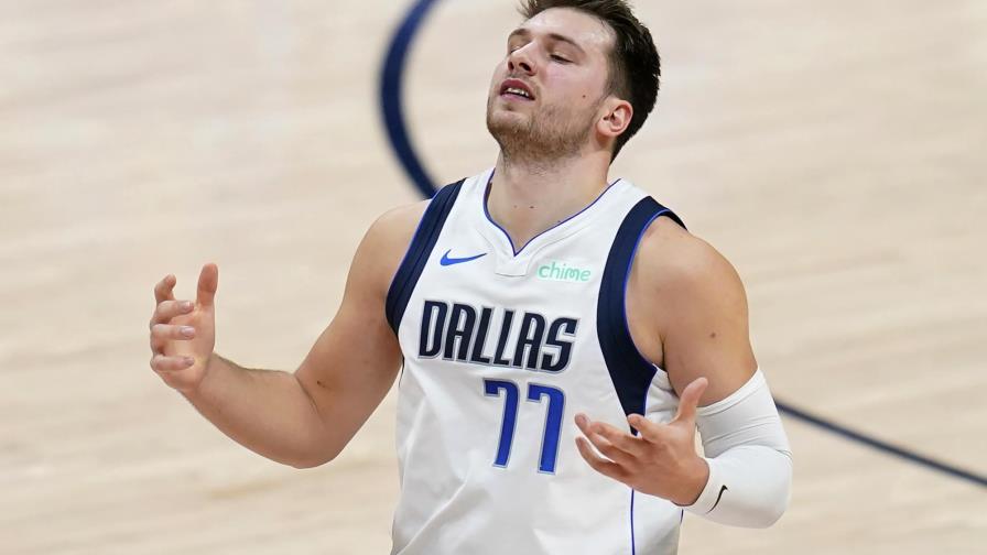 Doncic anota 38 y Mavs vencen a Nuggets en el tiempo extra