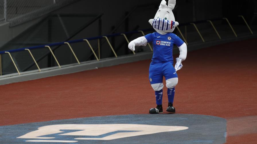 Cruz Azul mantiene marcha invicta con triunfo 2-0 sobre León Cruz Azul mantiene marcha invicta con triunfo 2-0 sobre León