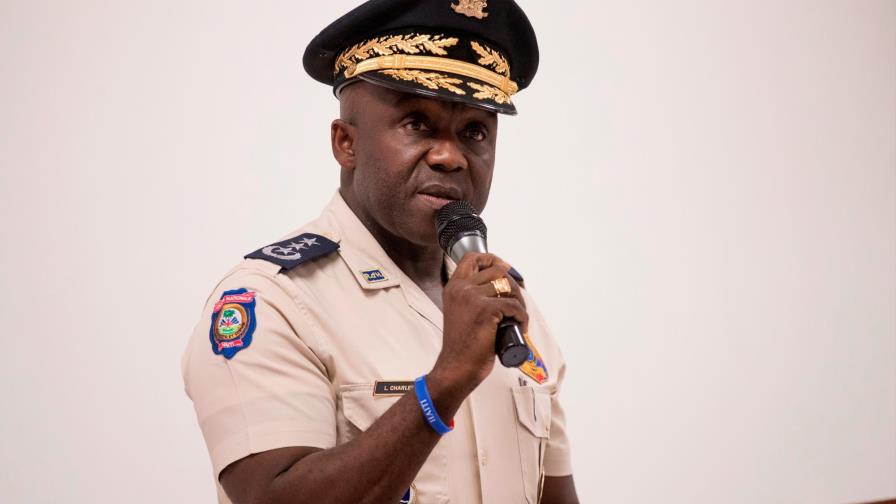 Arrestan a dos policías y un civil por el magnicidio en Haití