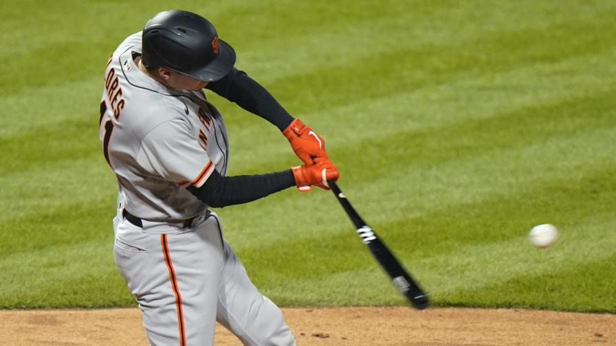 Posey dispara 2 jonrones; Gigantes remontan ante Filis