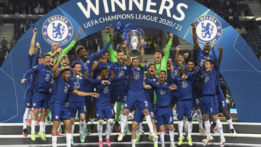Clubes ingleses de la Superliga aceptan multa colectiva