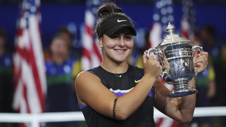 Andreescu anuncia que se tomará un tiempo por salud mental